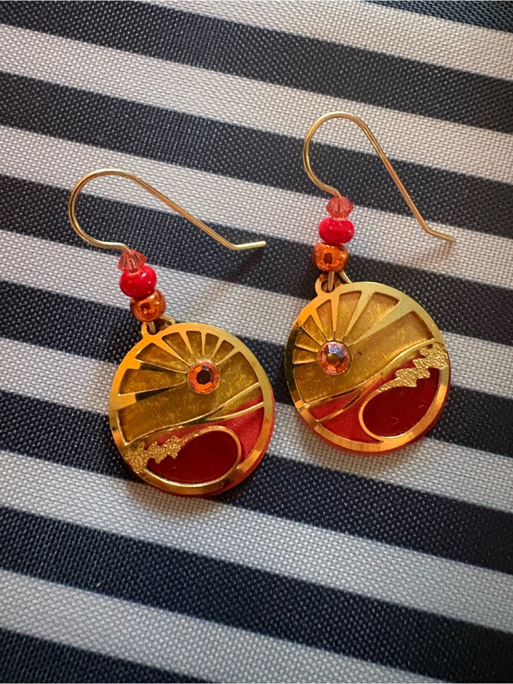 Like New Artisan “Sunset Over Waves Disk" earrings from the jewelry brand Adajio